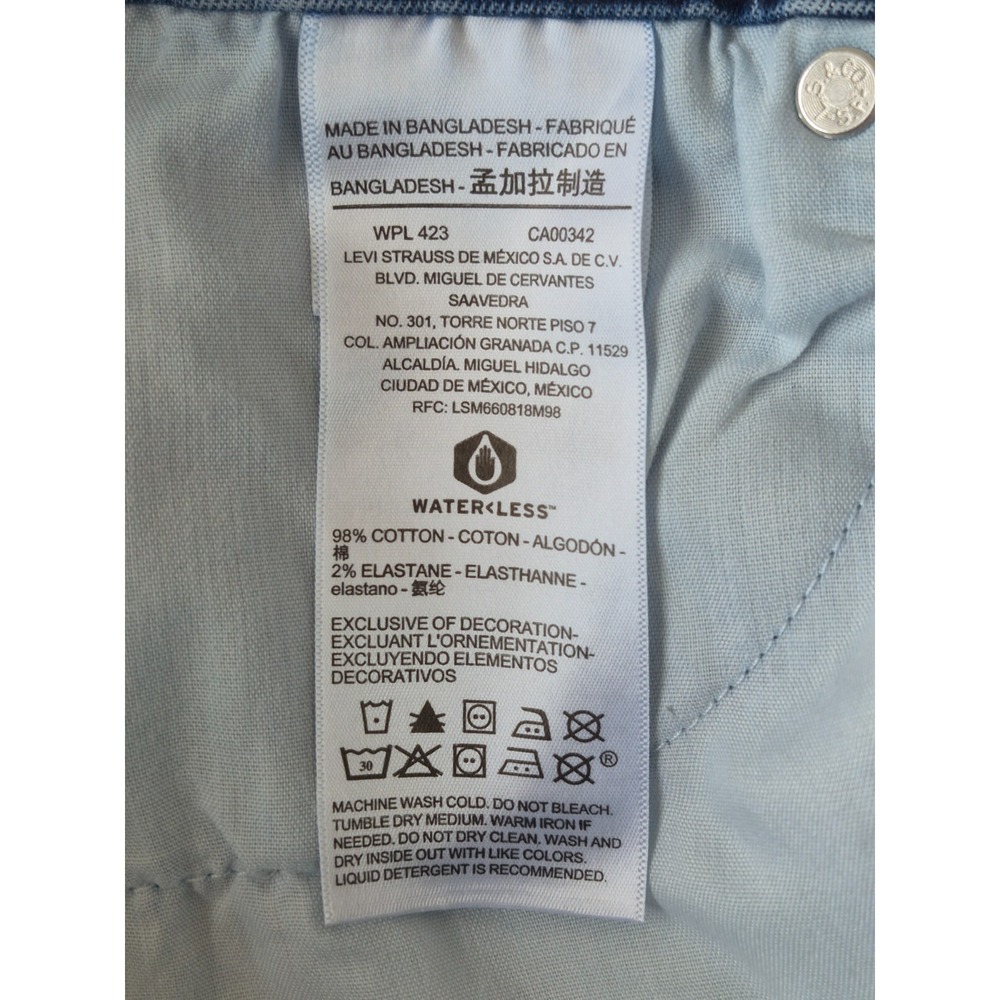 Signature Levi Strauss High Rise Denim Shorts Womens 14 W32 Blue Raw Hem Stretch - Picture 11 of 11